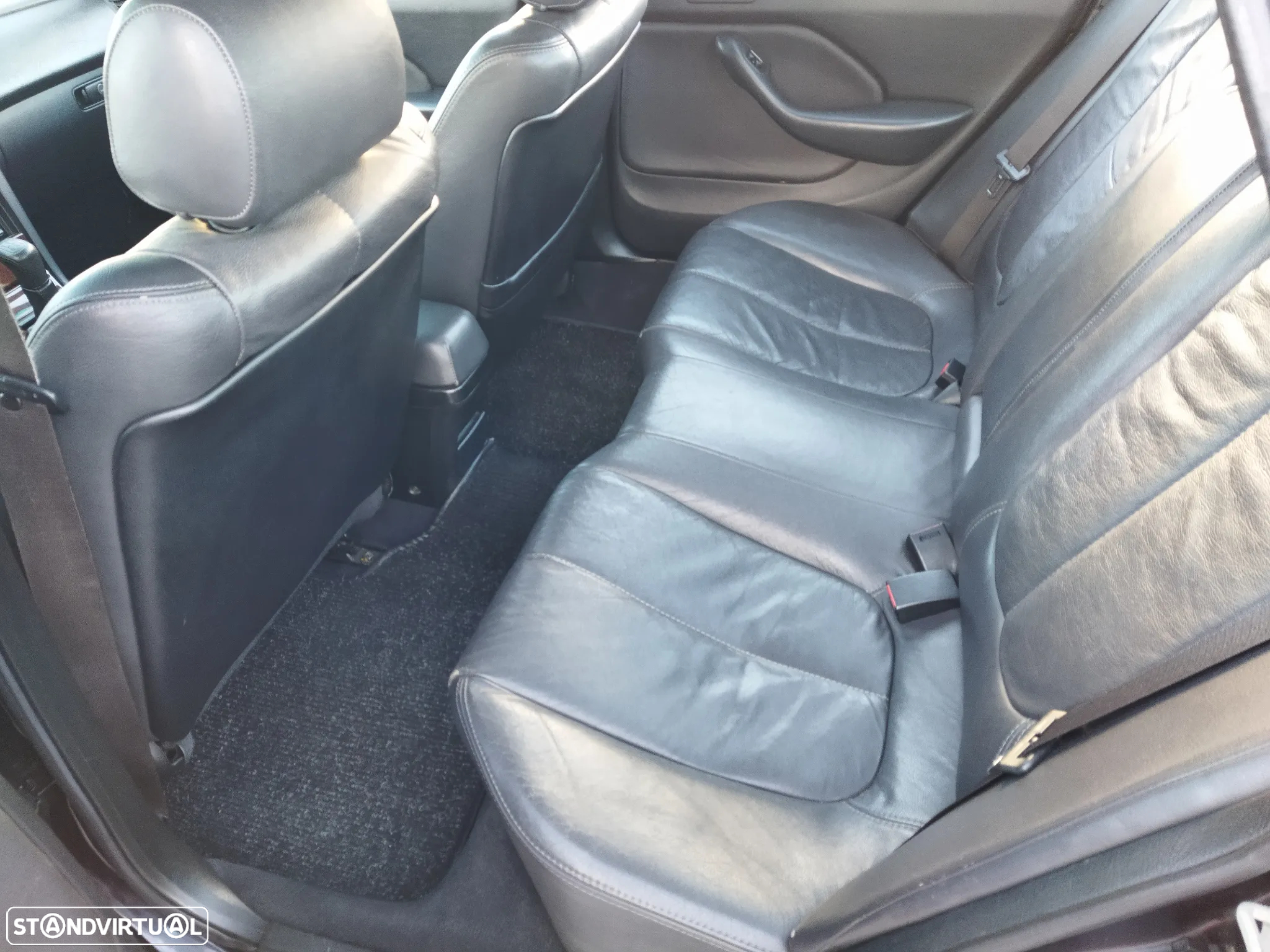 Honda Accord 1.8i LS - 6