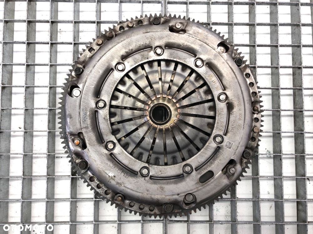 SPRZĘGŁO - 173.00 PLN - VW GOLF VII (5G1, BQ1, BE1, BE2) 2012 - 2022 1.4 TSI 92 kW [125 KM] - 1