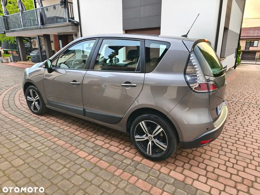 Renault Scenic 1.6 16V 110 TomTom Edition - 15