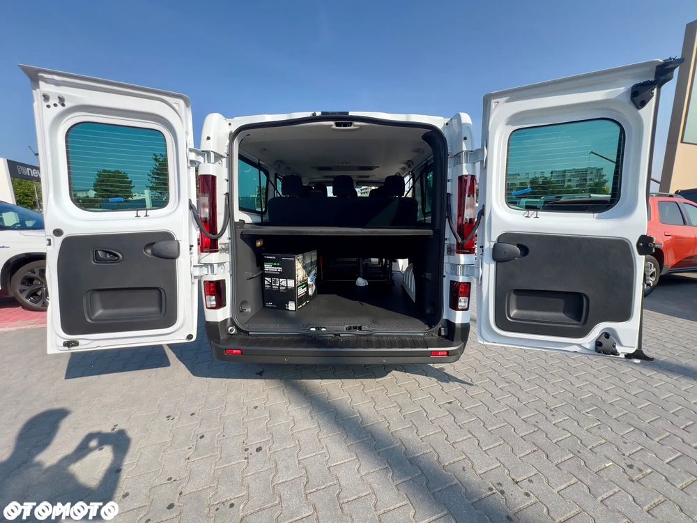 Renault Trafic - 9
