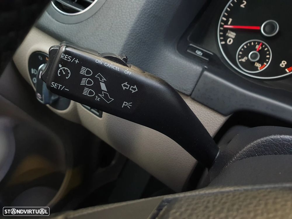 VW Golf Plus 1.4 TSi Confortline DSG - 11