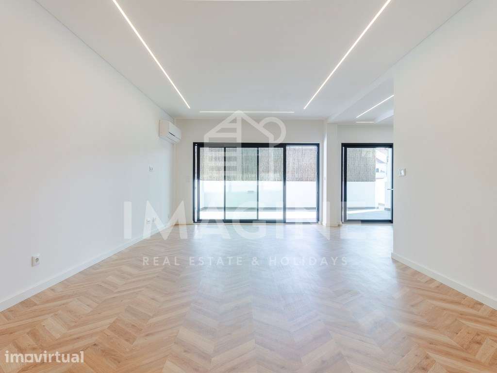 T3 Duplex com Terraço de 48m2 em Palhavã, Setúbal - Grande imagem: 3/35