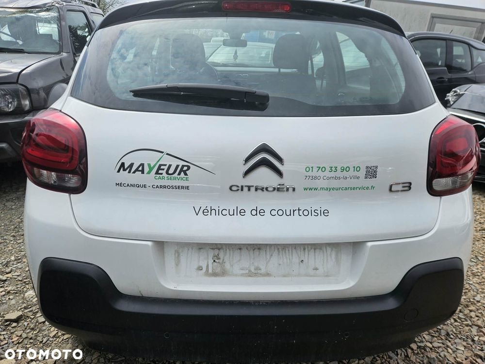 Citroën C3 Pure Tech 82 SHINE - 6