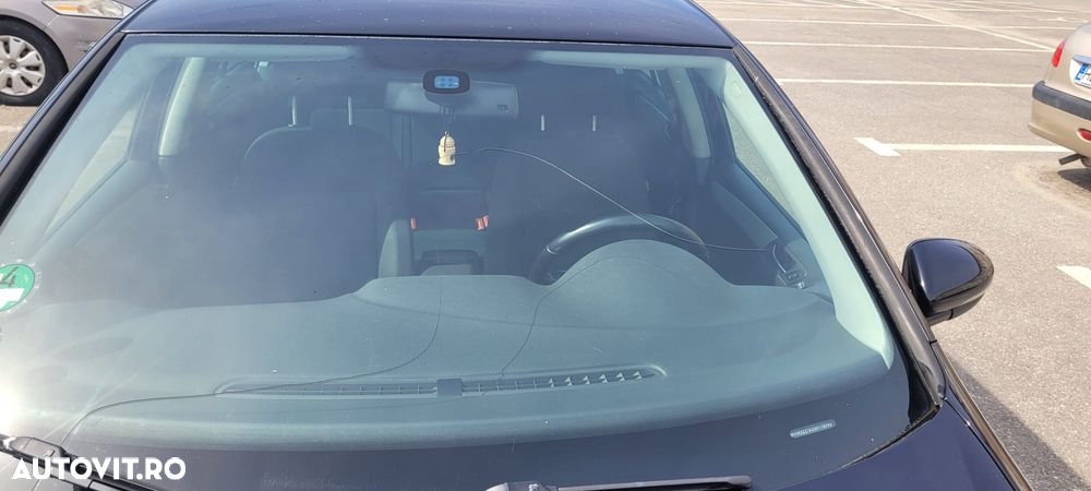 Volkswagen Golf - 9