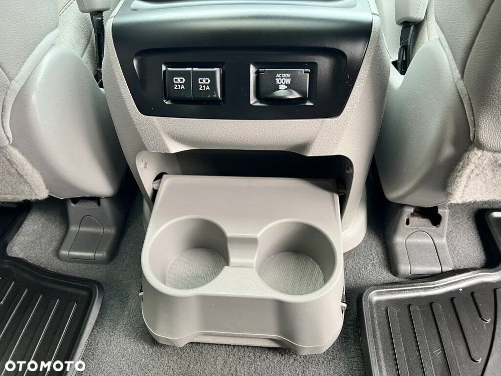 Toyota Sienna 3.5 V6 XLE AWD - 18