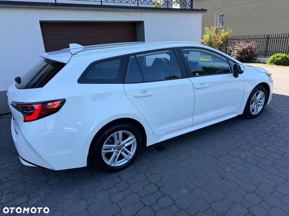 Toyota Corolla 1.8 Hybrid Comfort - 10