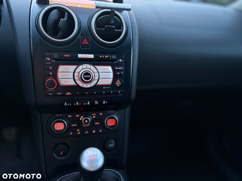 Nissan Qashqai 2.0 tekna - 11