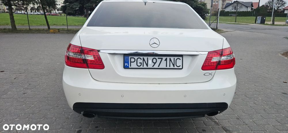 Mercedes-Benz Klasa E - 16