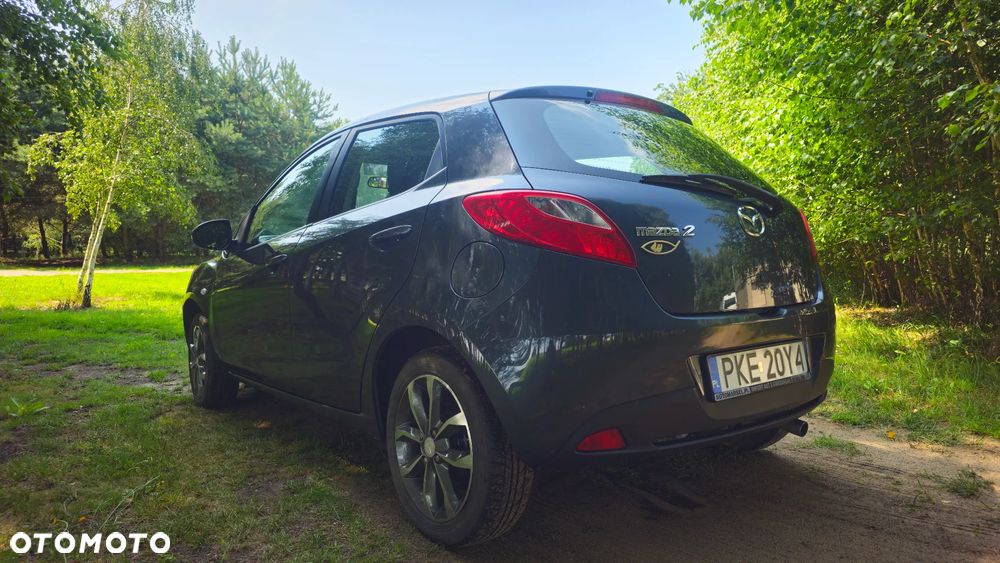 Mazda 2 - 9