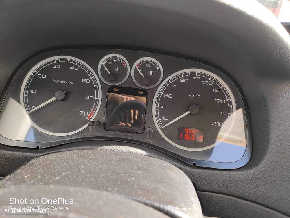 Peugeot 307 1.4 16V Premium - 2