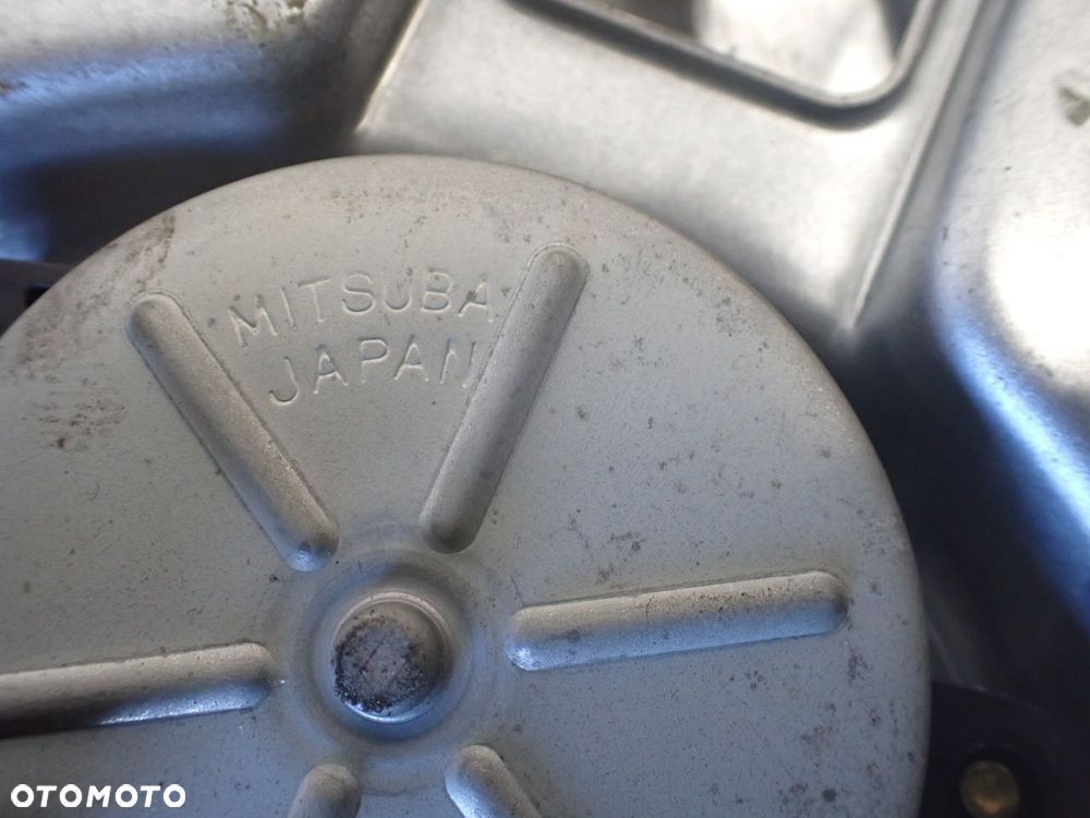 PODNOŚNIK SZYB LEWY PRZÓD HONDA HR-V 1.6 - 3