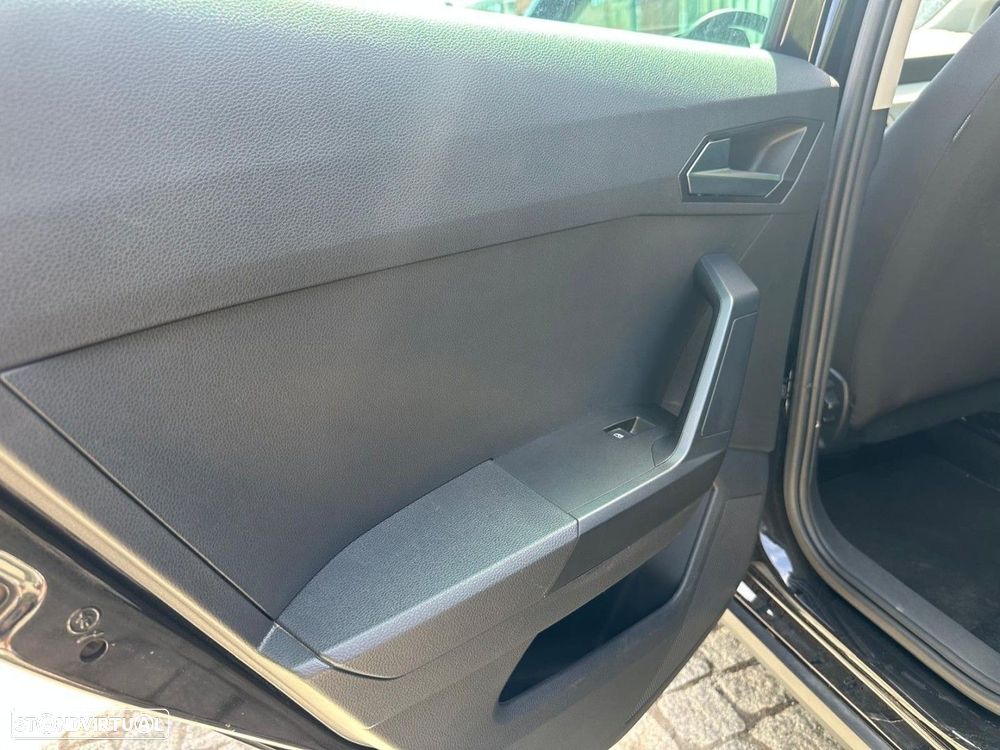 SEAT Arona - 22