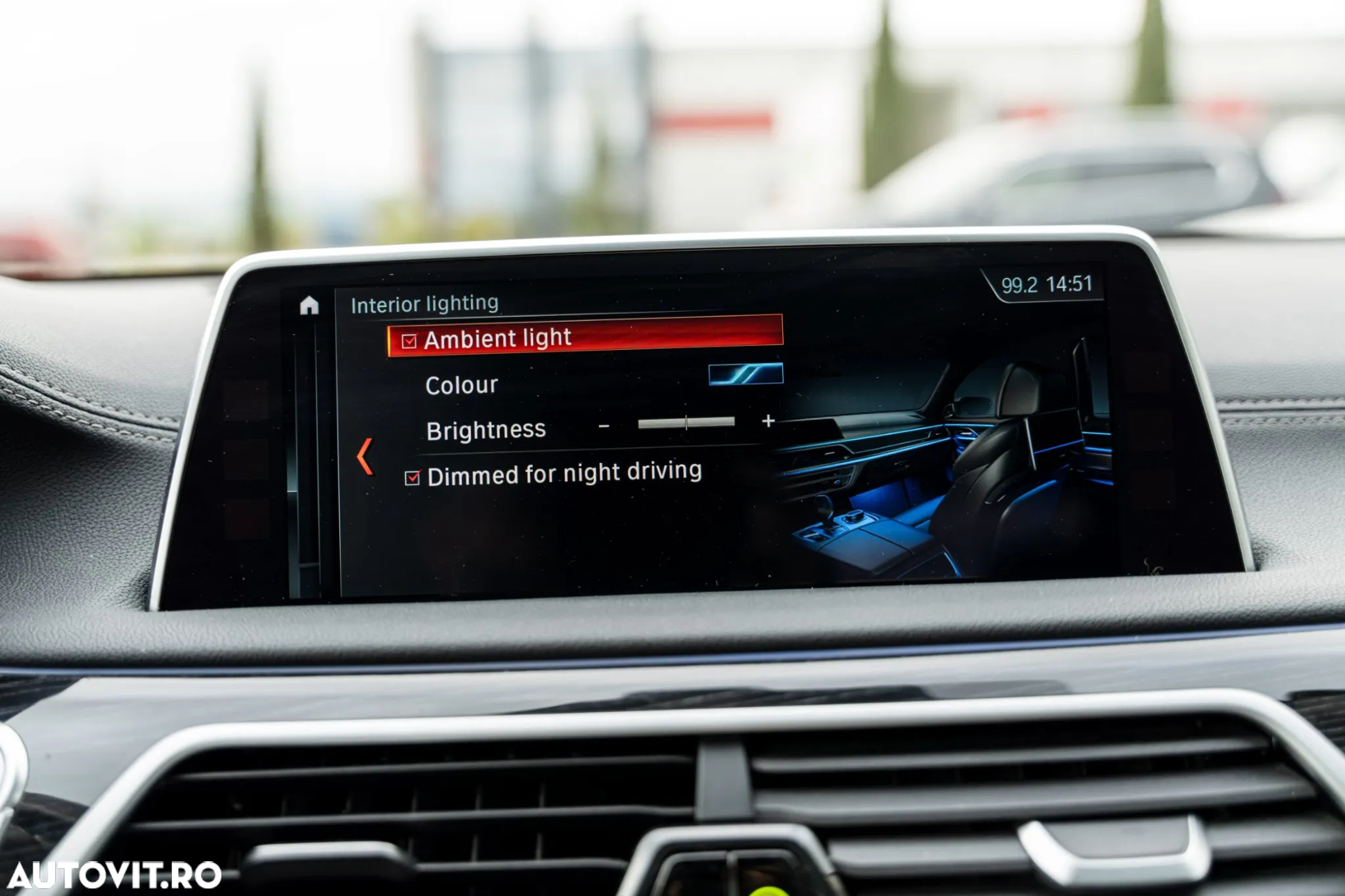 BMW Seria 7 740d xDrive - 29