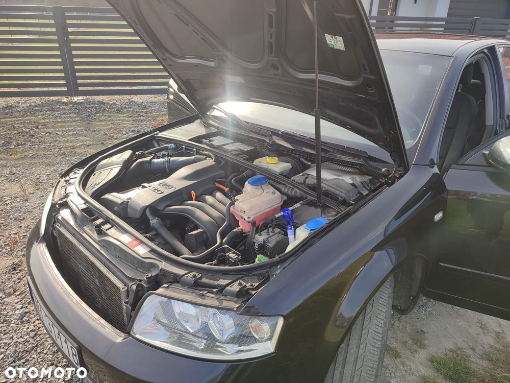 Audi A4 Limousine - 17