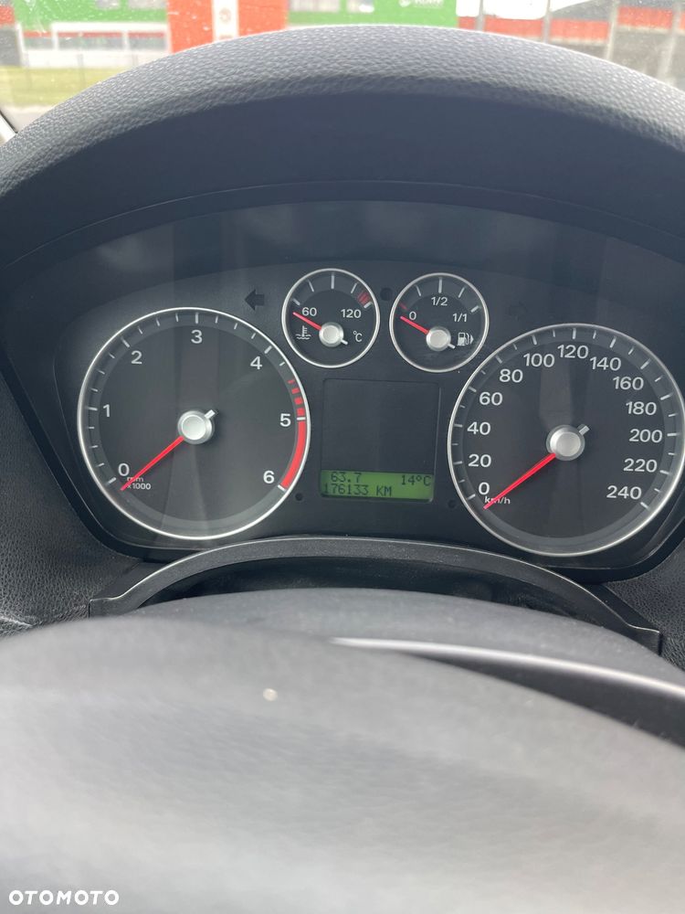 Ford Focus C-Max 1.6 TDCi Ambiente - 13