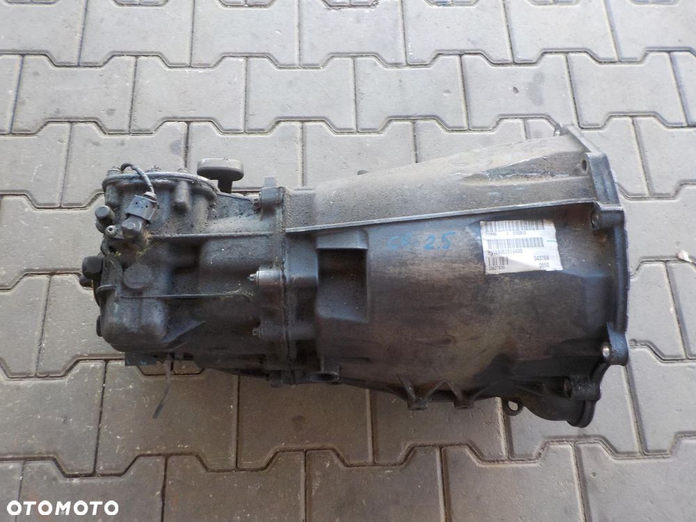 VW CRAFTER 2.5 TDI SKRZYNIA BIEGÓW 6B 9062604400 - 2