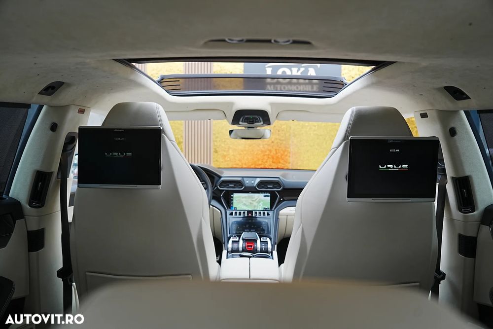 Lamborghini URUS - 15