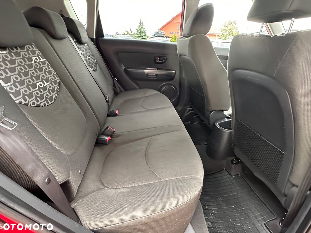 Kia Soul 1.6 L - 27