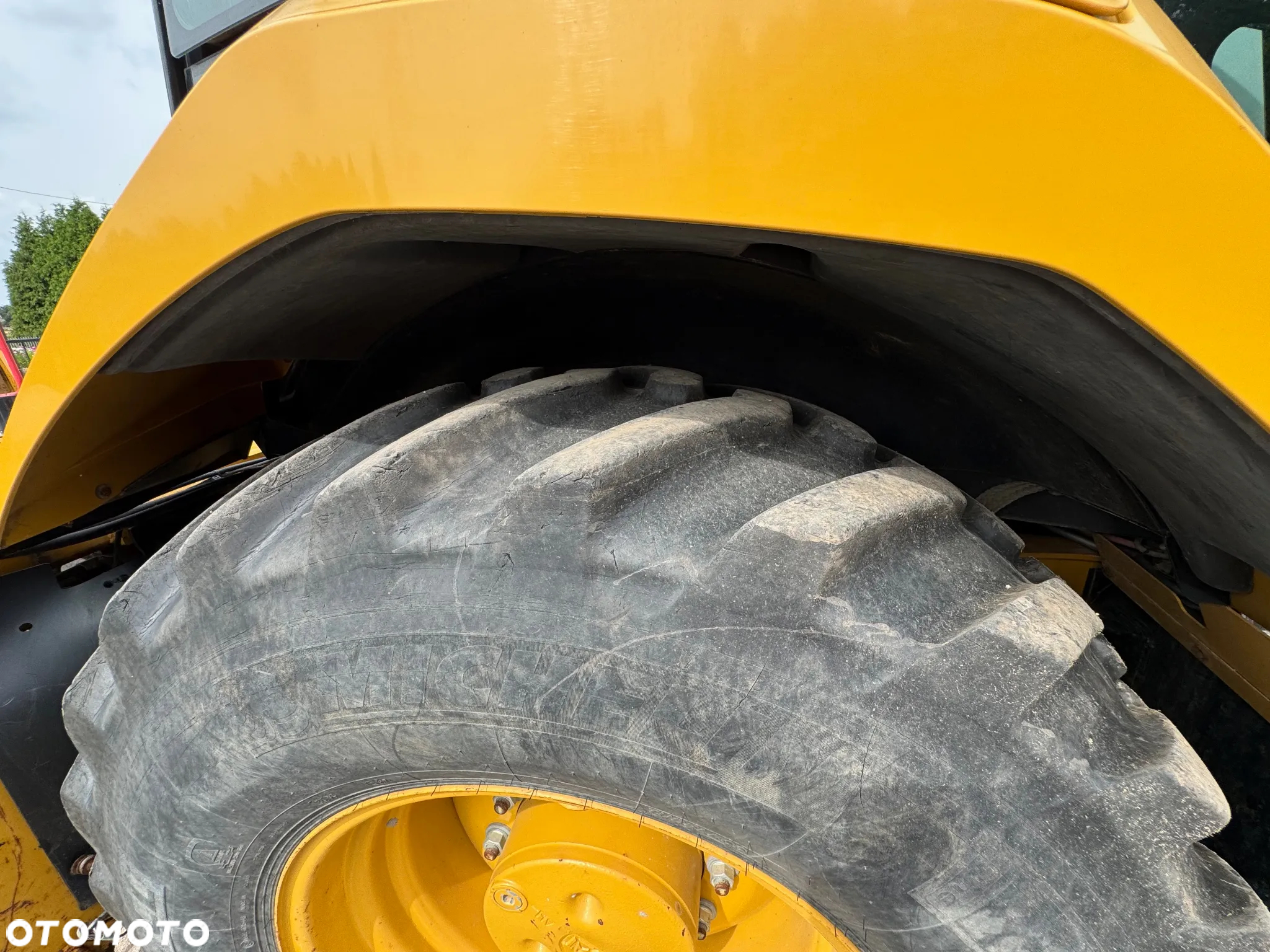 Caterpillar 432F2 - 10