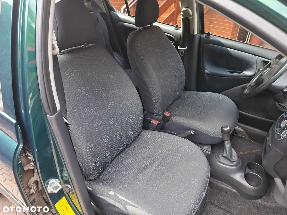 Toyota Yaris 1.0 Edition - 27