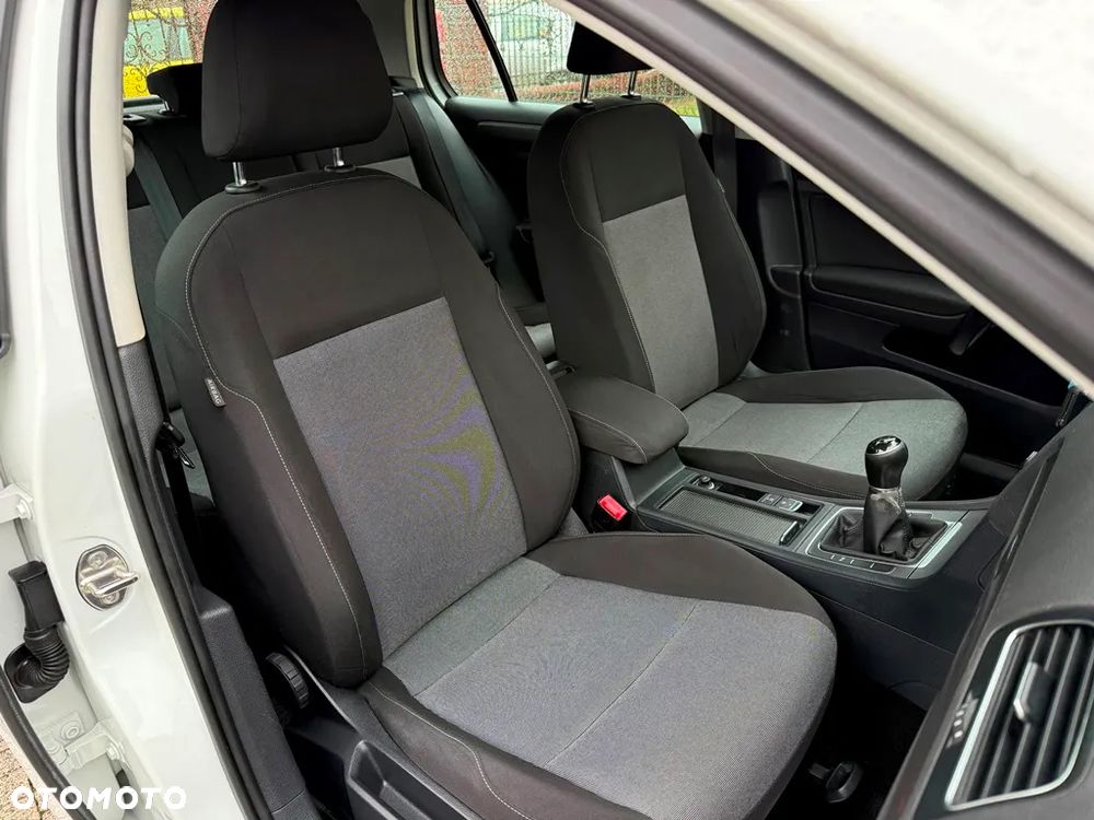 Volkswagen Golf VII 1.2 TSI BMT Trendline EU6 - 29