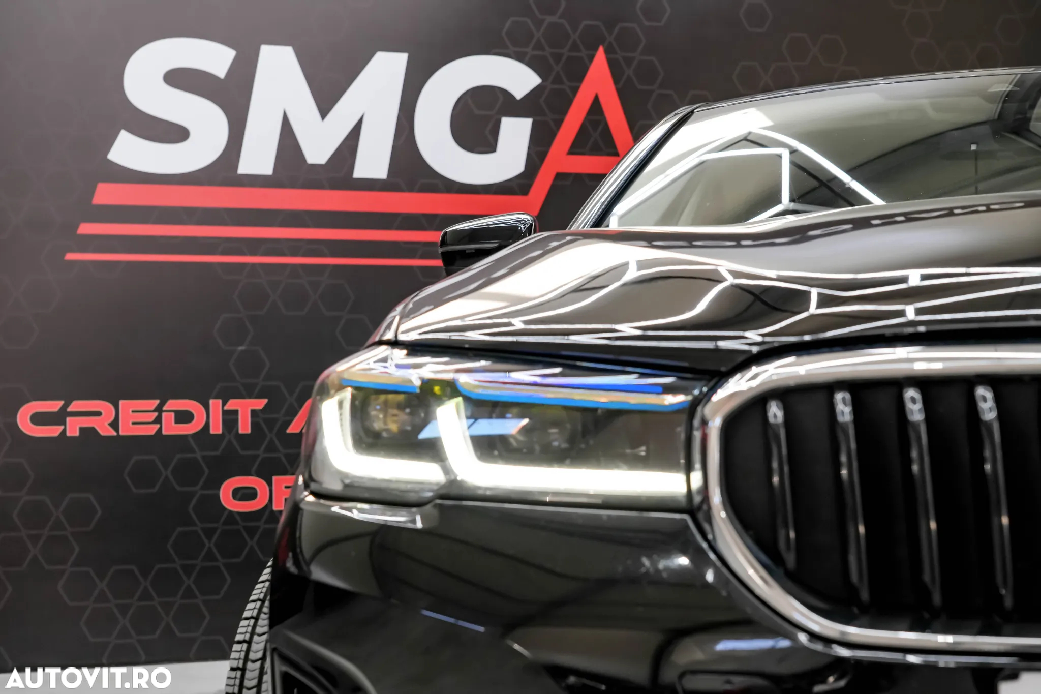 BMW Seria 5 520i Aut. Luxury Line - 31
