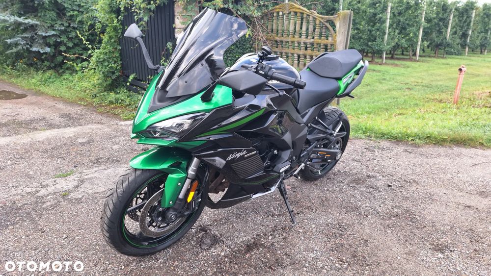 Kawasaki Ninja 1000 SX - 26
