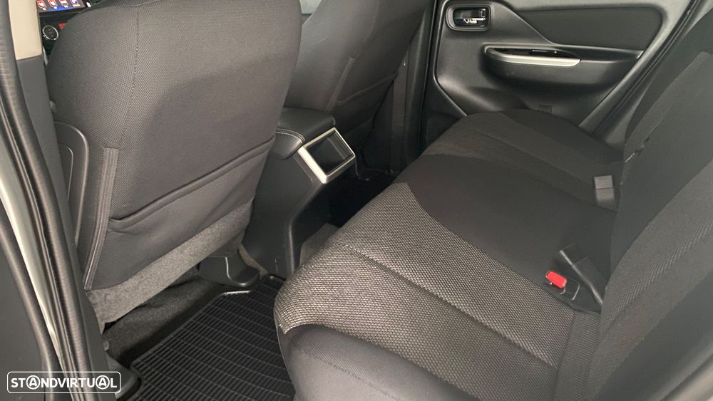 Mitsubishi L200 Pick Up 4x4 S&S Auto Cabine Dupla Plus - 14