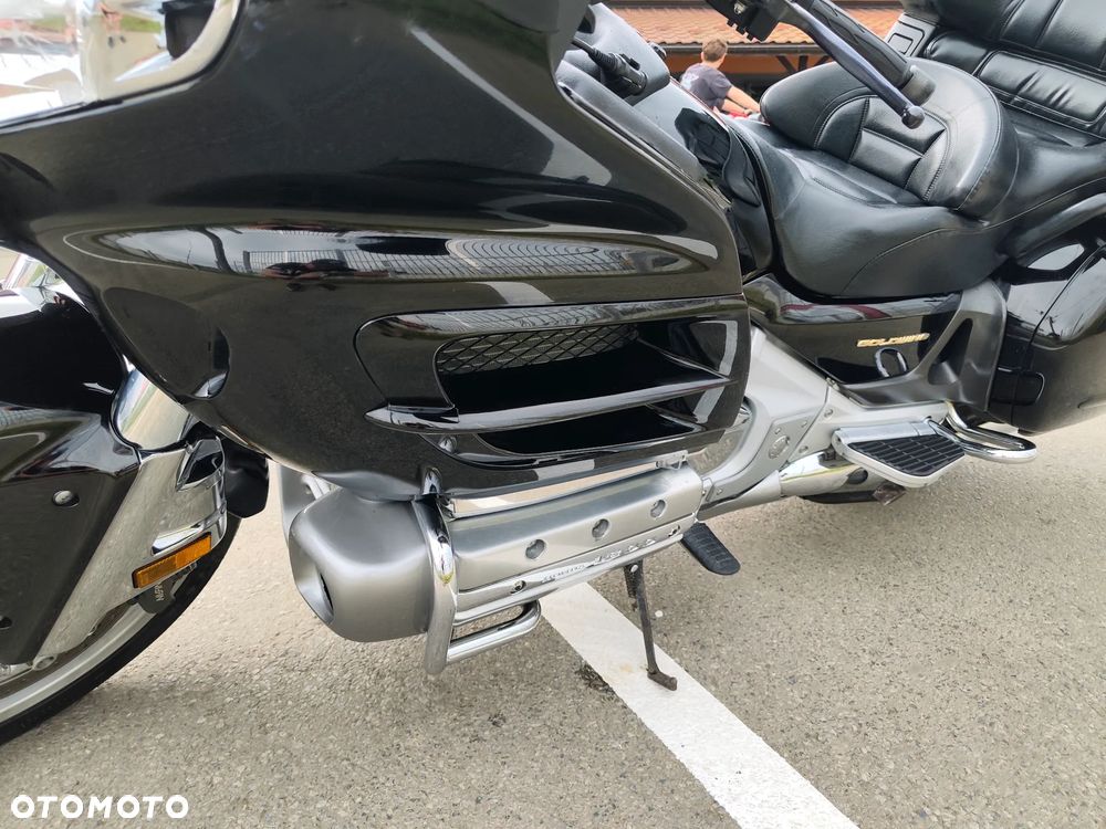 Honda GL - 11
