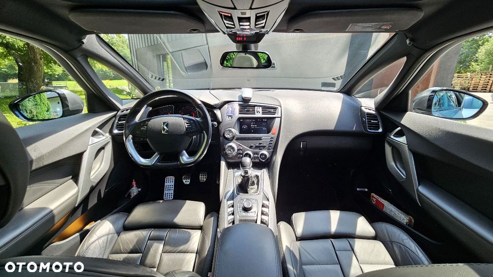 Citroën DS5 HDi 165 SportChic - 18