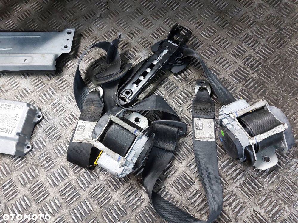 ZESTAW AIRBAG KOKPIT DESKA PODUSZKI PASY MODUŁ GOLF VI 5K0880201D - 7