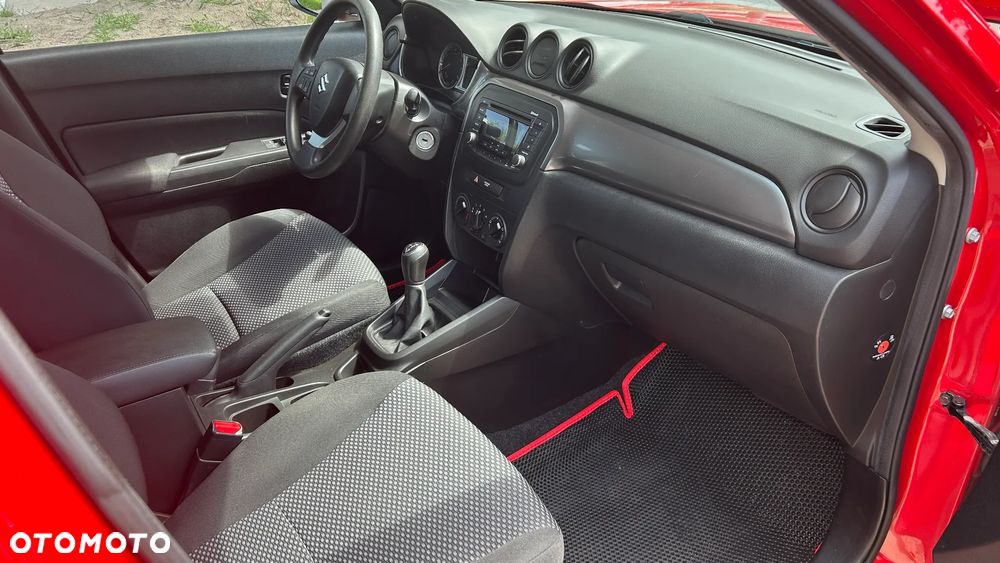 Suzuki Vitara 1.0 Boosterjet Comfort 2WD - 9