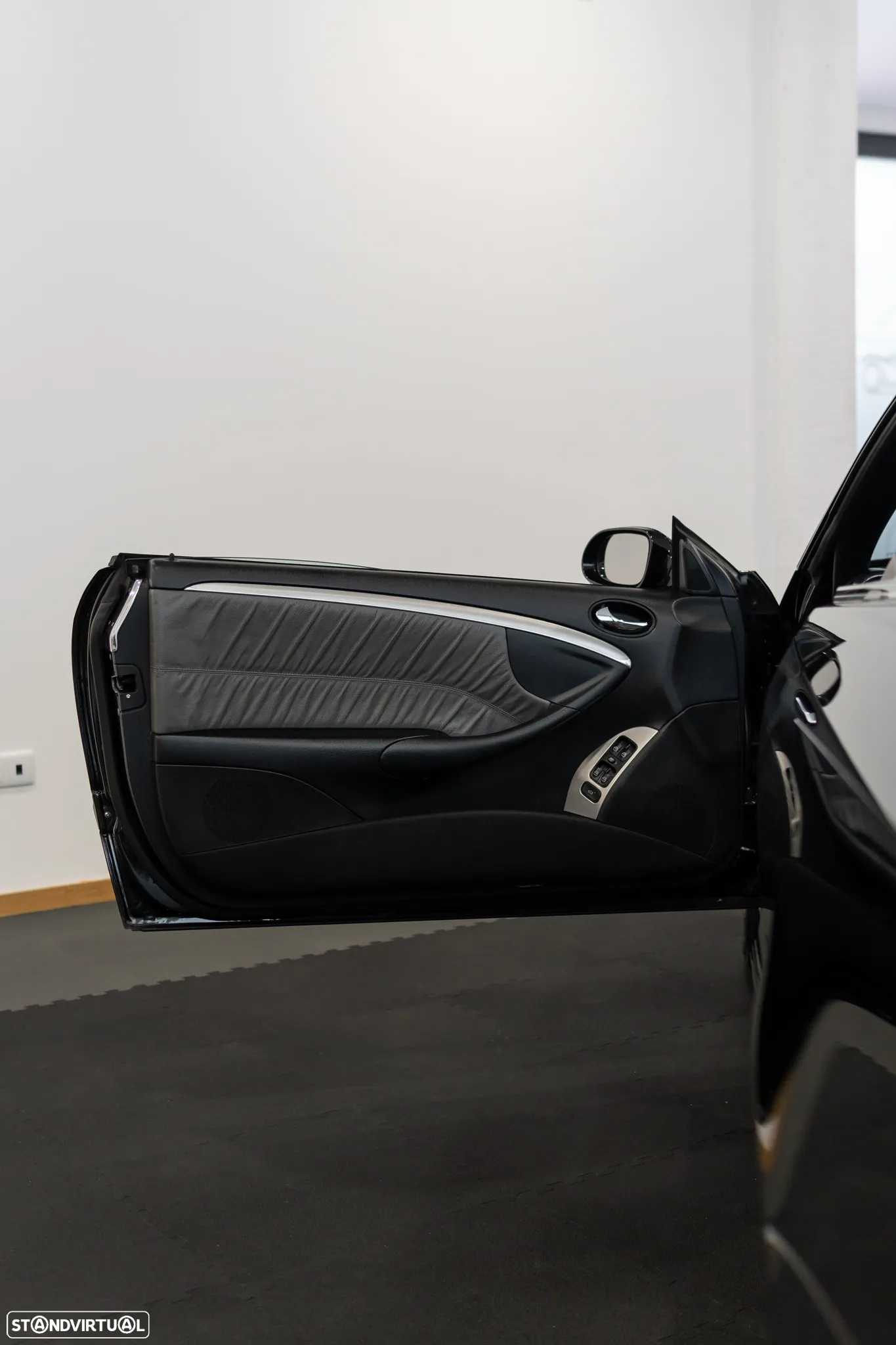 Mercedes-Benz CLK 320 CDi Avantgarde - 29