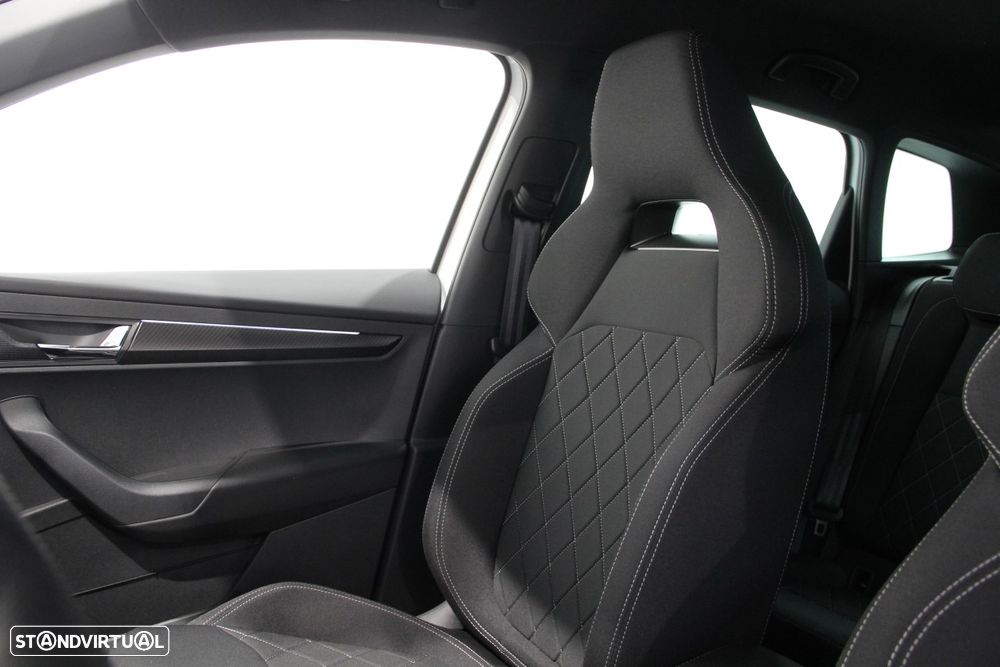 Skoda Karoq 1.0 TSI Sportline - 9