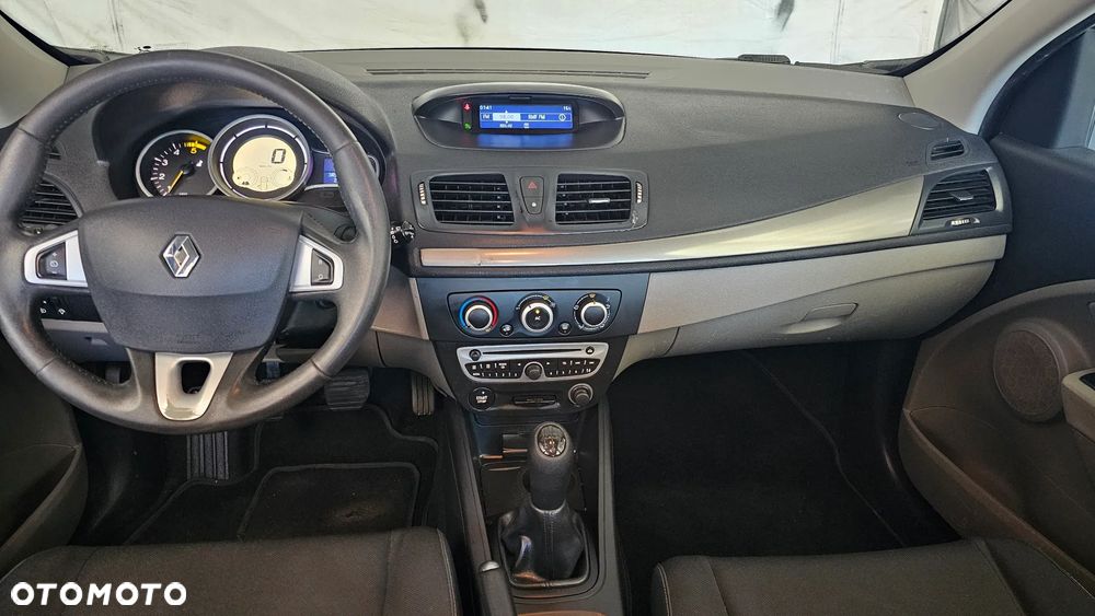 Renault Megane 1.5 dCi Authentique - 9