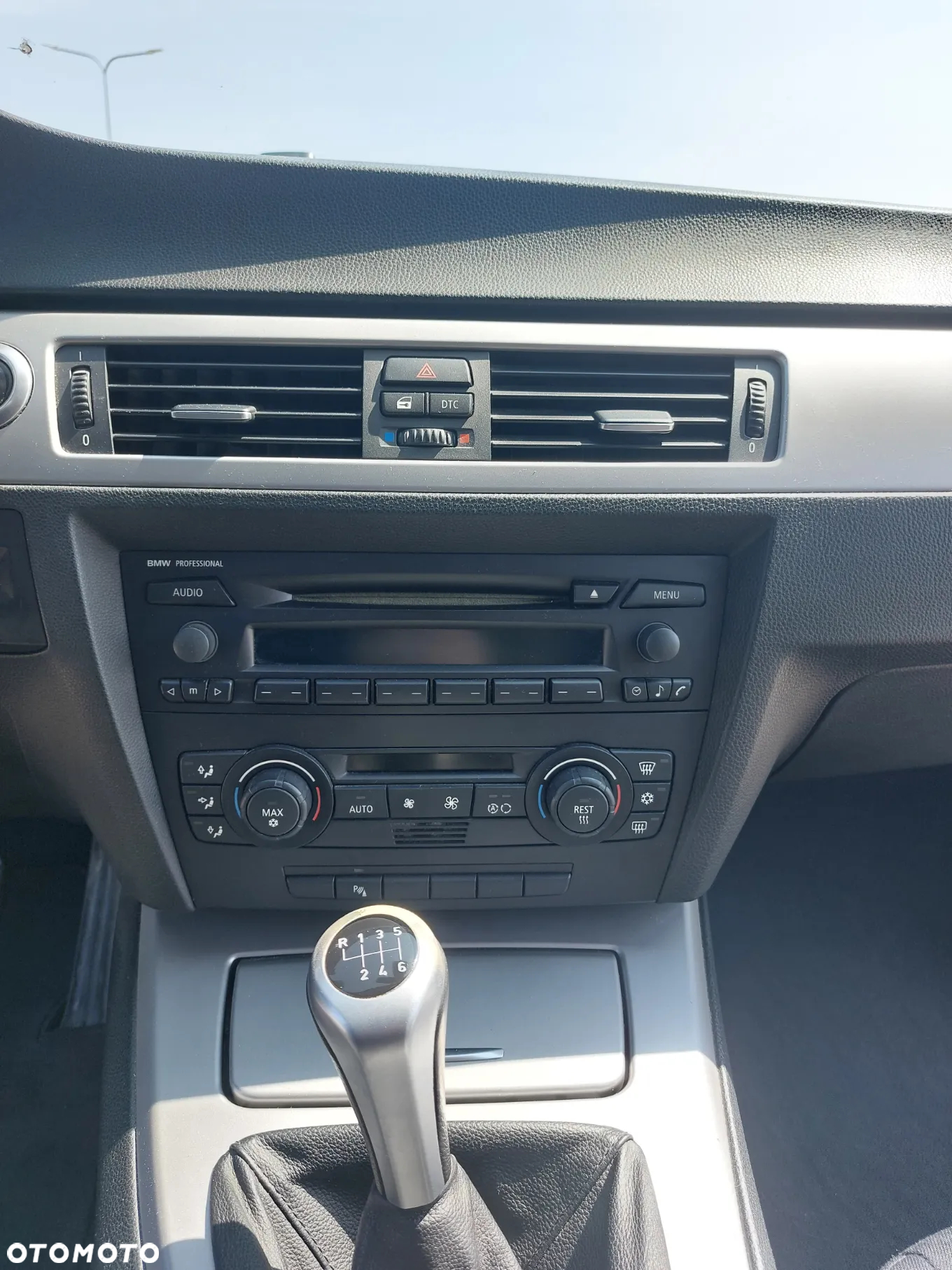 BMW Seria 3 320i - 13