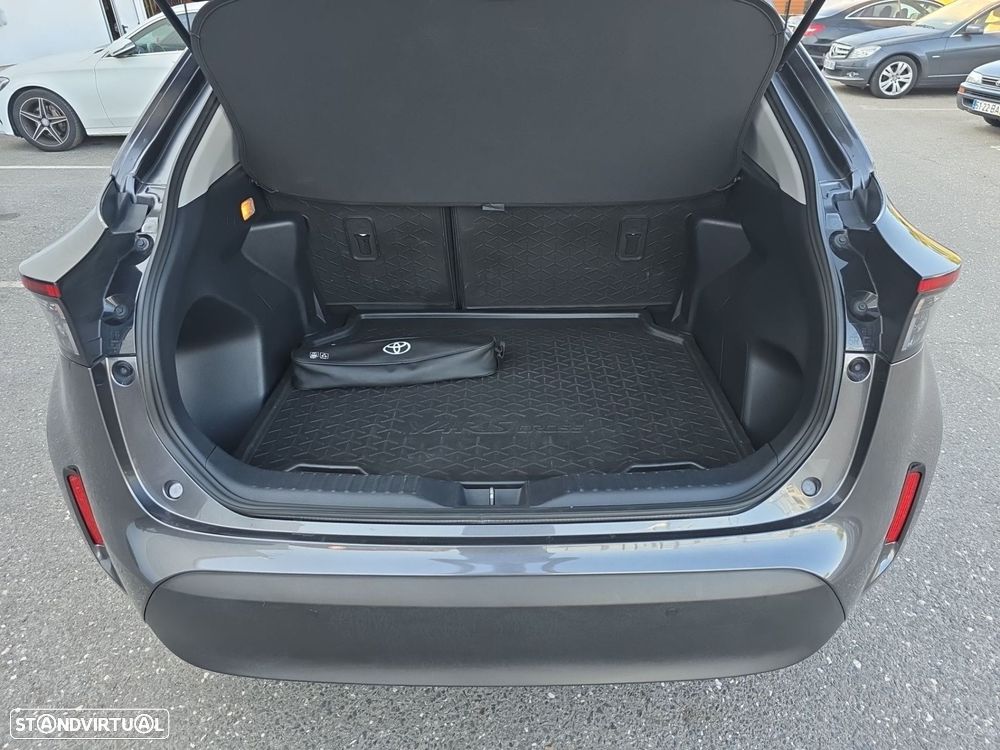 Toyota Yaris Cross 1.5 Hybrid Comfort Plus - 24