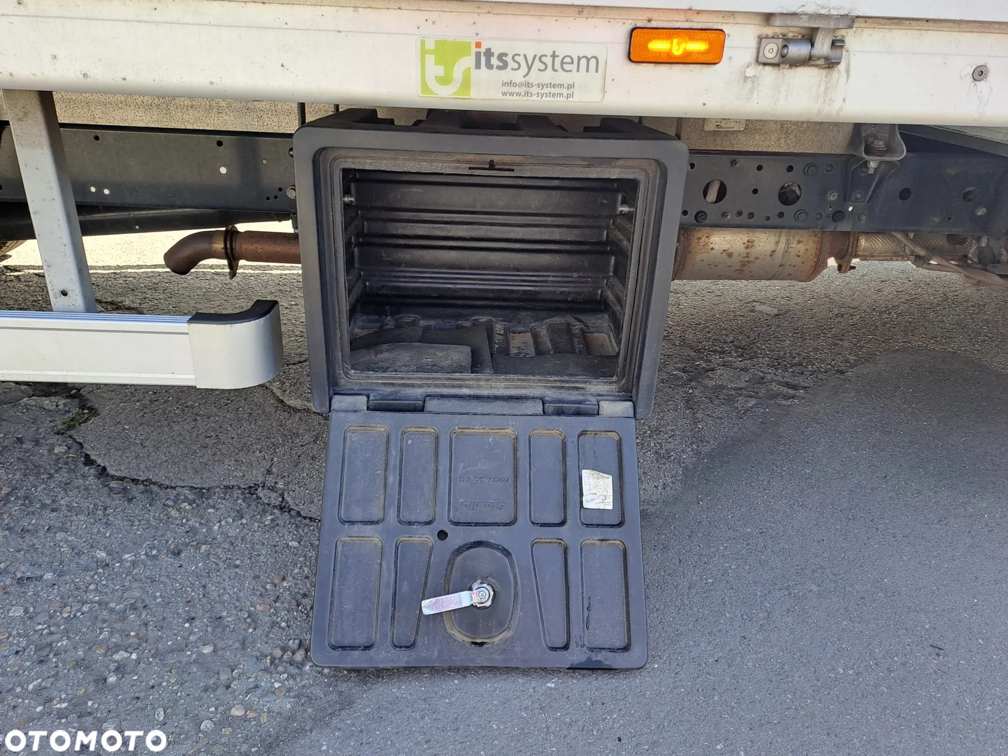 Iveco 35S18 SKRZYNIA MAŁY PRZEBIEG GWARANCJA !!! - 12