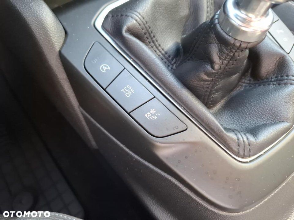 Ford Focus - 30