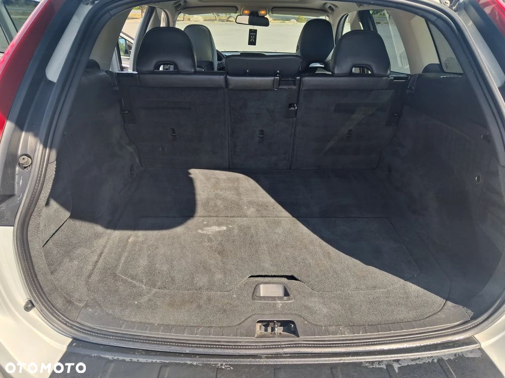 Volvo XC 60 2.4D AWD - 16