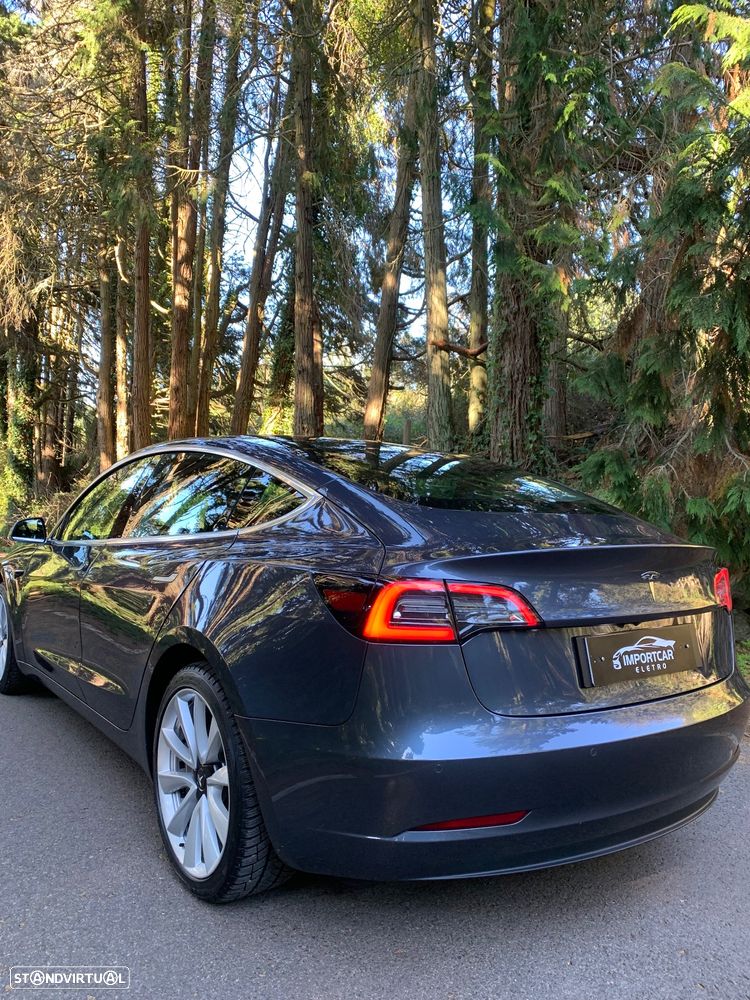 Tesla Model 3 Standard Range Plus RWD - 3
