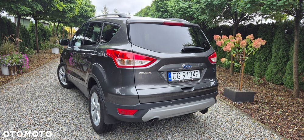 Ford Kuga 1.5 EcoBoost 2x4 Trend - 22