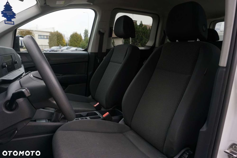 Volkswagen Caddy - 10
