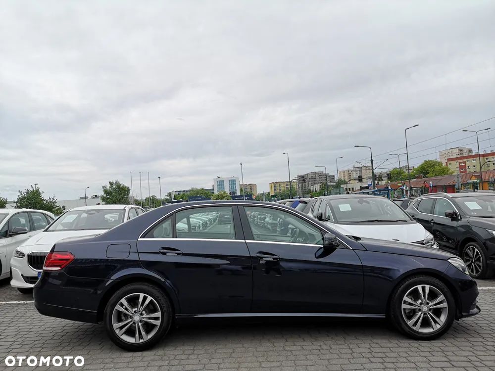 Mercedes-Benz Klasa E 200 7G-TRONIC Edition - 6