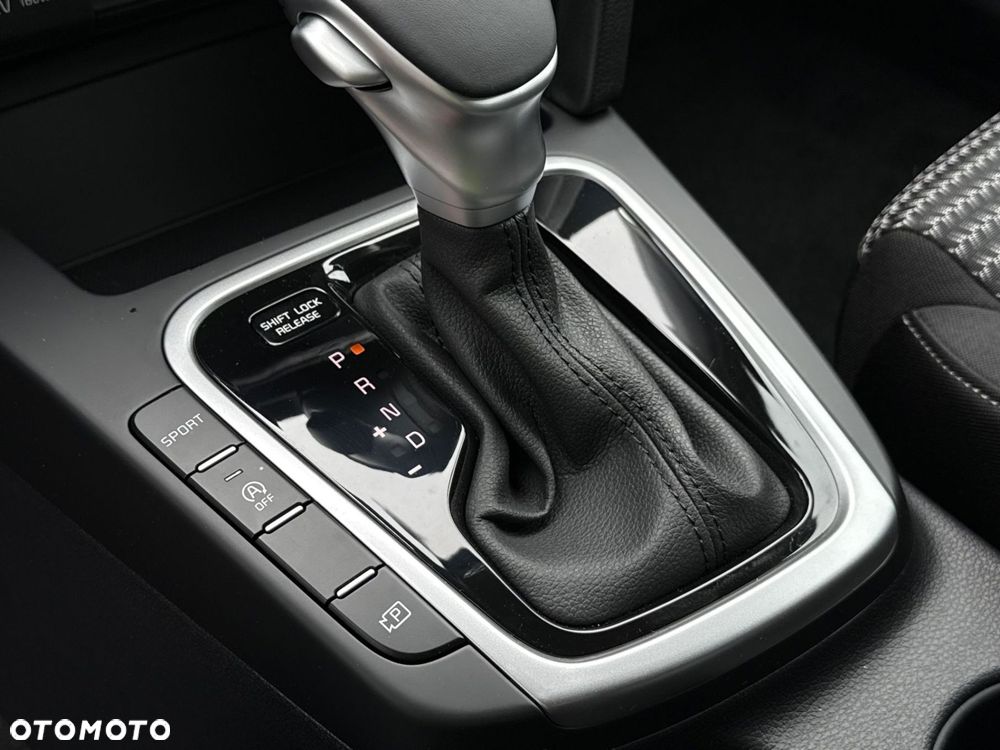 Kia XCeed 1.6 T-GDI M DCT - 16