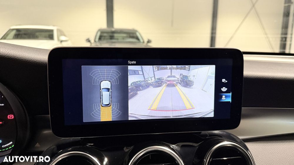 Mercedes-Benz GLC 300 e 4Matic 9G-TRONIC - 7