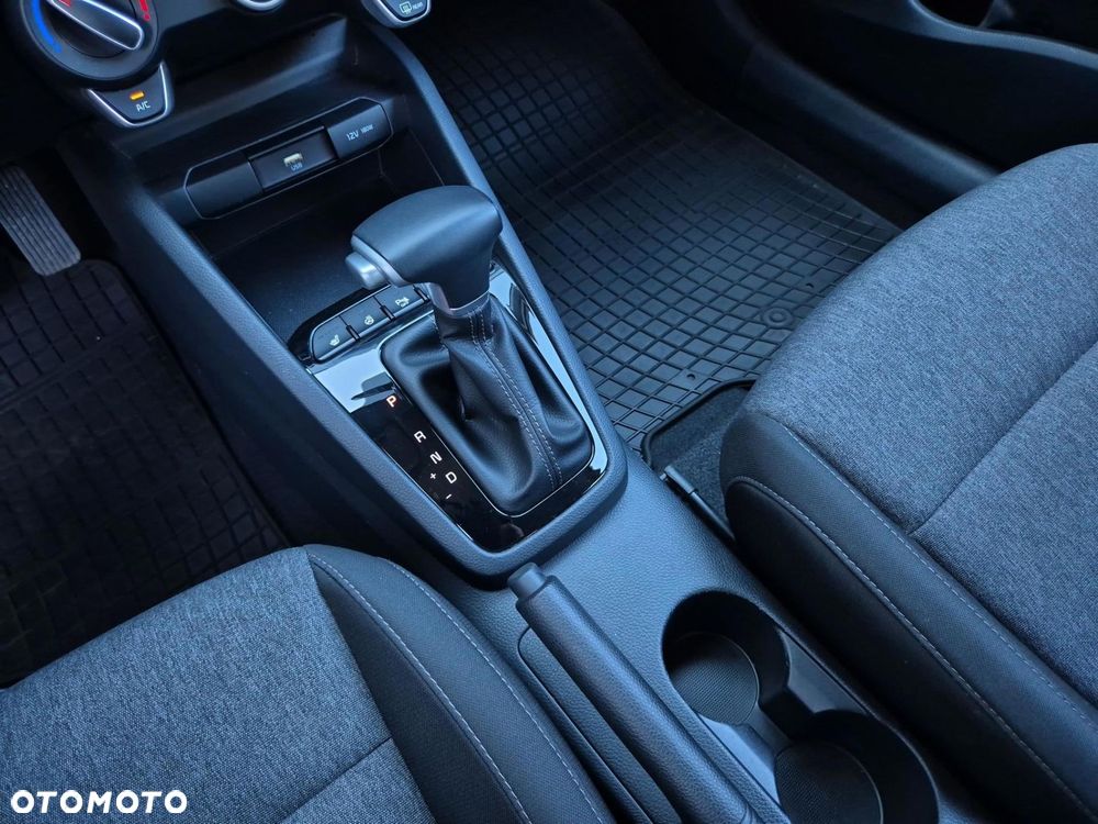 Kia Stonic 1.0 T-GDI M DCT - 16
