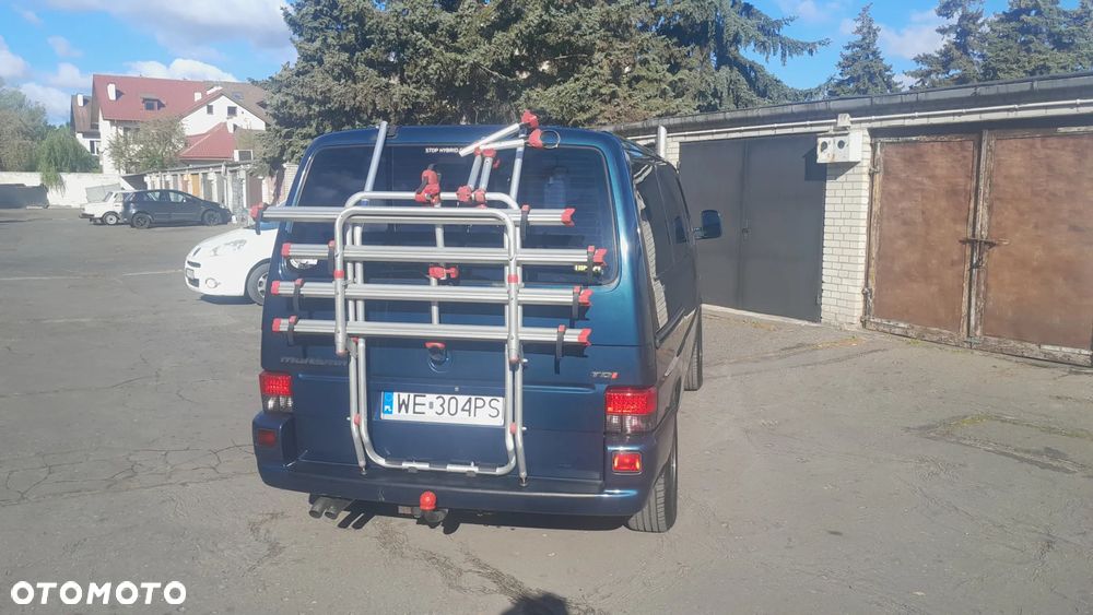Volkswagen Multivan - 5