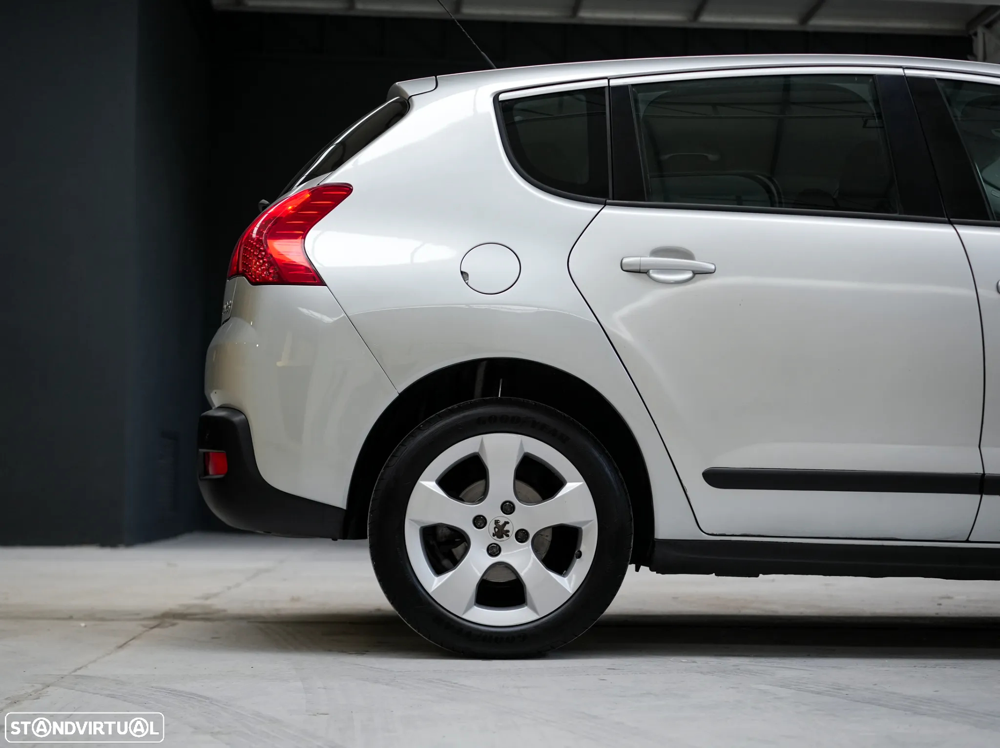 Peugeot 3008 1.6 HDi Sport - 18