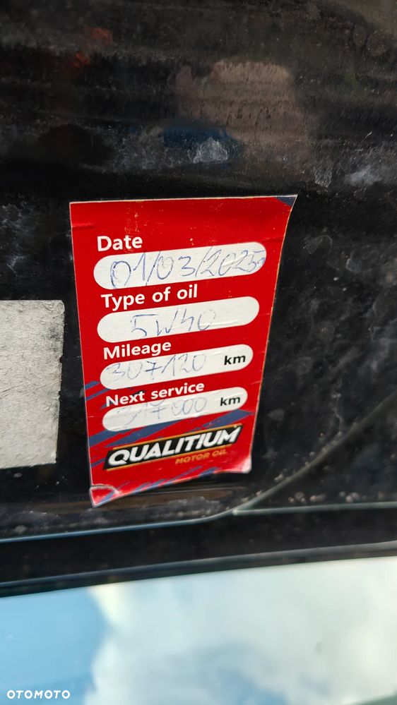 Volkswagen Passat - 12